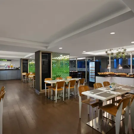 Favehotel Gatot Subroto Jakarta-2